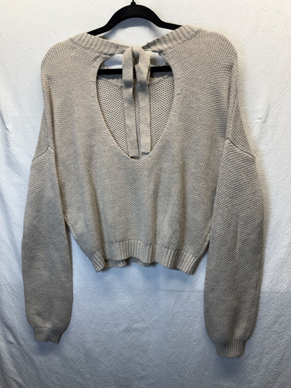 Chunky Knit Fisherman Hollister natural shade crop sweater Back Keyhole w Bow